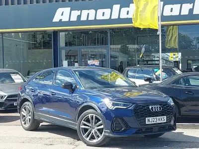Used Audi Q3 Black Edition 150 HP (110 kW) 2023 Blue SUV