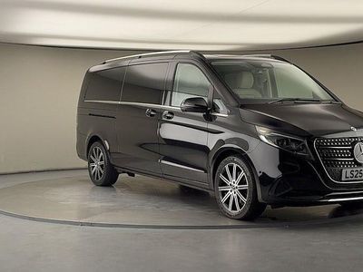 Used Mercedes V220 Premium 163 HP (119 kW) 2025 Obsidian black MPV
