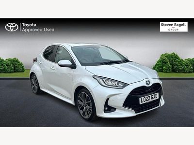 Used Toyota Yaris Hybrid 2022 White Hatchback