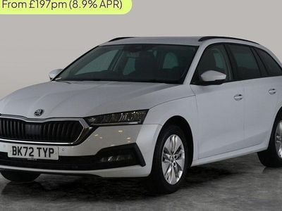 Used Skoda Octavia SE Technology 110 HP (80 kW) 2022 White Estate