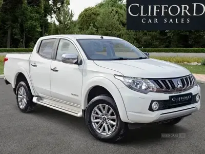 Used Mitsubishi L200 Warrior 178 HP (130 kW) 2017 White Pickup