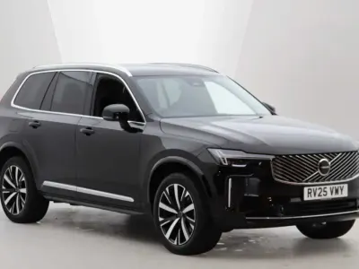Used Volvo XC90 Core 250 HP (183 kW) 2025 SUV