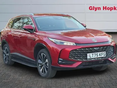 New MG HS SE 299 HP (219 kW) 2025 Red SUV