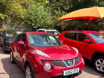 Used Nissan Juke Tekna 110 HP (80 kW) 2012 Red SUV