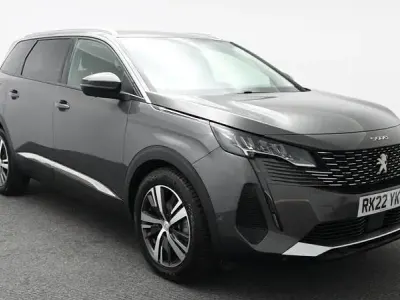 Used Peugeot 5008 Allure Premium 130 HP (95 kW) 2022 Grey SUV