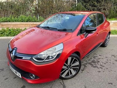 Red Used 2013 Renault Clio IV Dynamique Hatchback | £4,995 (Fair price)