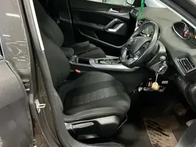Gebraucht Peugeot 308 Allure 2016 Grau Kleinwagen