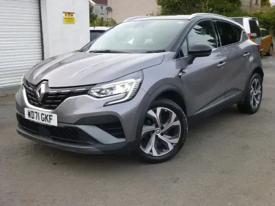 Usado Renault Captur R.S. 140 HP (102 kW) 2022 Cinzento SUV