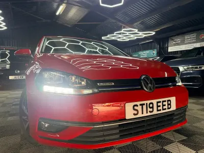 Used VW Golf VII Match 130 HP (95 kW) 2019 Red Hatchback