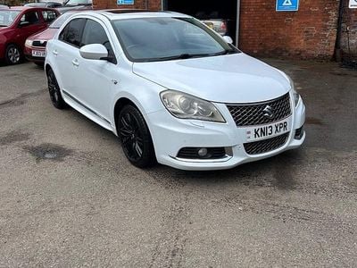 Used Suzuki Kizashi Sport 2013 White Sedan