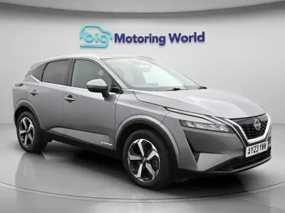 Używany Nissan Qashqai N-Connecta 190 KM (139 kW) 2023 Szary SUV