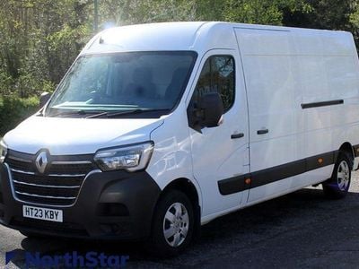 Used Renault Master Business 135 HP (99 kW) 2023 White MPV