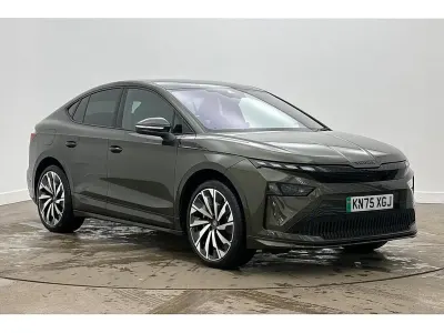 Used Skoda Enyaq iV SportLine 154 kW (210 HP) 2025 Olive green metallic SUV