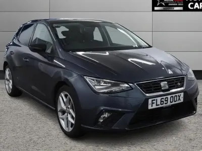 Usado Seat Ibiza FR 80 HP (58 kW) 2019 Cinzento Citadino