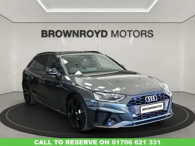 Begagnad Audi A4 S-Line 150 HK (110 kW) 2019 Grå Kombi