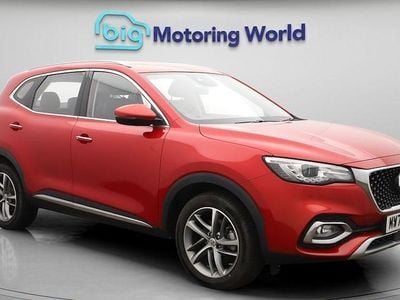 Used MG HS Excite 162 HP (119 kW) 2023 Red SUV