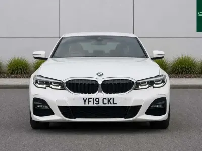 Used BMW 320 M Sport 187 HP (137 kW) 2019 White Sedan