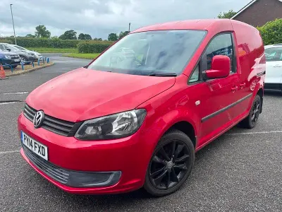 Used VW Caddy Trendline 2014 Blush red MPV