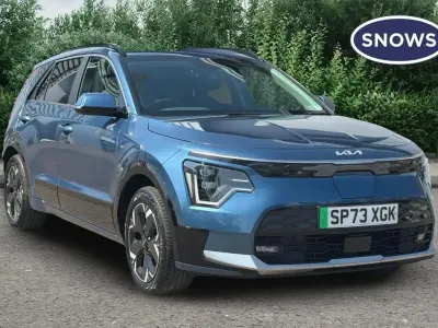 Used Kia e-Niro 150 kW (204 HP) 2023 Blue SUV