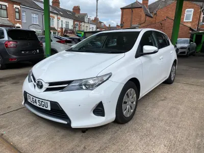 Used Toyota Auris