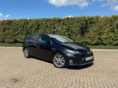 Toyota Auris Hybrid