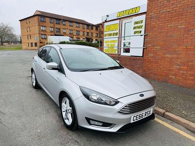 Used Ford Focus Titanium 120 HP (88 kW) 2016 Silver Hatchback