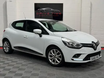 Begagnad Renault Clio IV Dynamique 2016 Vit Halvkombi