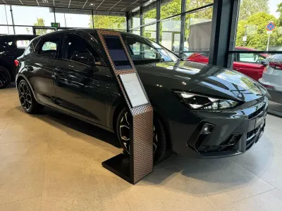 New Cupra Leon 204 HP (150 kW) 2026 Blue Hatchback