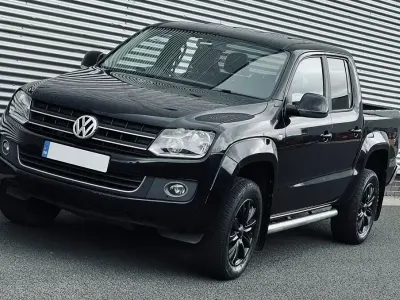 Used VW Amarok Highline 180 HP (132 kW) 2015 Black Pickup