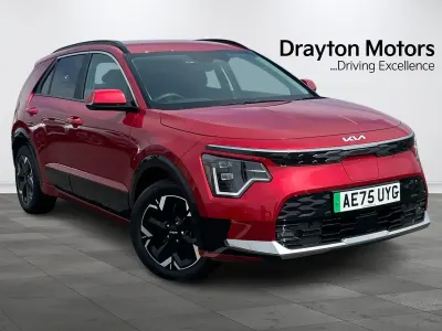 Used Kia e-Niro 147 kW (201 HP) 2025 Red SUV