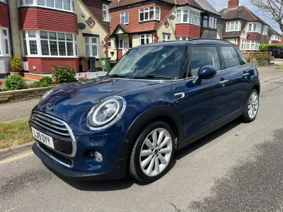 Used Mini Cooper Classic 2019 Blue Hatchback