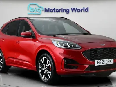 Used Ford Kuga ST-Line X 190 HP (139 kW) 2021 Red SUV