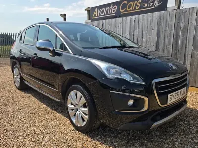 Used Peugeot 3008 Active 120 HP (88 kW) 2015 Black Estate
