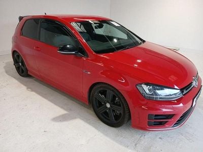Begagnad VW Golf VII R 2016 Röd Halvkombi