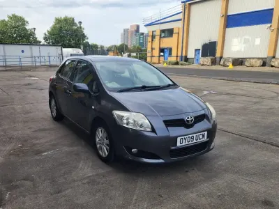 Used Toyota Auris