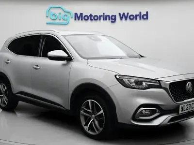 Used MG HS Exclusive 162 HP (119 kW) 2023 Silver SUV