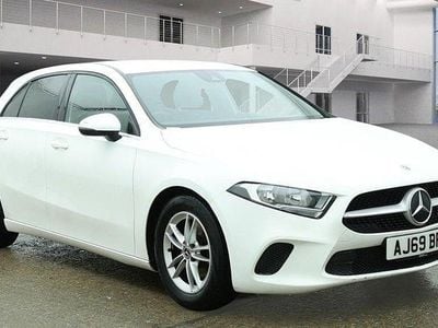 Used Mercedes A180 SE 136 HP (100 kW) 2020 White Hatchback