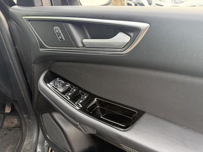 Used Ford S-MAX Titanium 150 HP (110 kW) 2020 Grey MPV