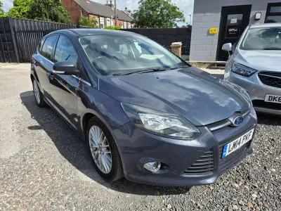Used Ford Focus Zetec 115 HP (84 kW) 2014 Grey Hatchback