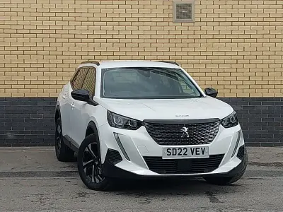 Used Peugeot 2008 Allure Premium 101 HP (74 kW) 2022 White SUV