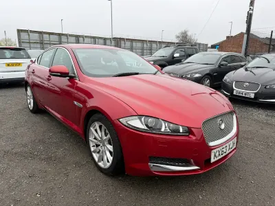 Used Jaguar XF Premium Luxury 200 HP (147 kW) 2013 Red Sedan
