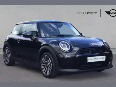 Used Mini Cooper Hatch 113 kW (154 HP) 2025 Black Hatchback