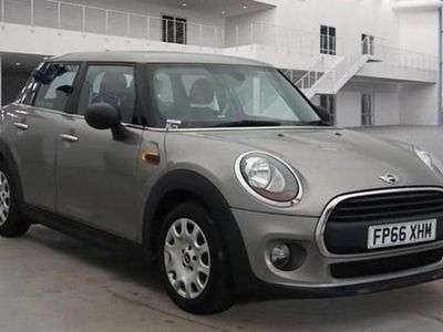 Used Mini ONE Hatch 102 HP (75 kW) 2016 Silver Hatchback