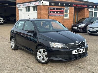 Used Skoda Fabia SE 90 HP (66 kW) 2017 Black Hatchback