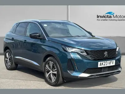 Used Peugeot 3008 Allure+ 131 HP (96 kW) 2023 Celebes blue metallic SUV
