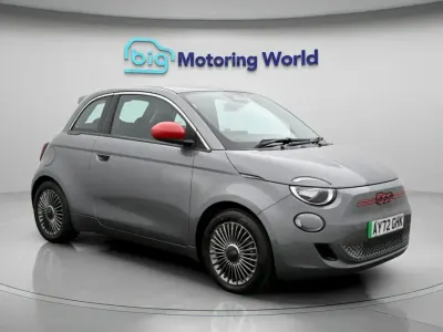 Used Fiat 500e Red 86 kW (118 HP) 2022 Grey Hatchback