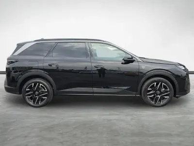 Used Peugeot 5008 GT 143 HP (105 kW) 2025 Black SUV