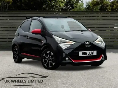 Used Toyota Aygo Trend 72 HP (52 kW) 2020 Black Hatchback