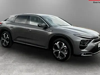 Usado Citroën C5 X Shine 224 HP (164 kW) 2023 Carrinha
