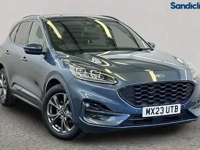 Begagnad Ford Kuga ST-Line 150 HK (110 kW) 2023 Blå SUV